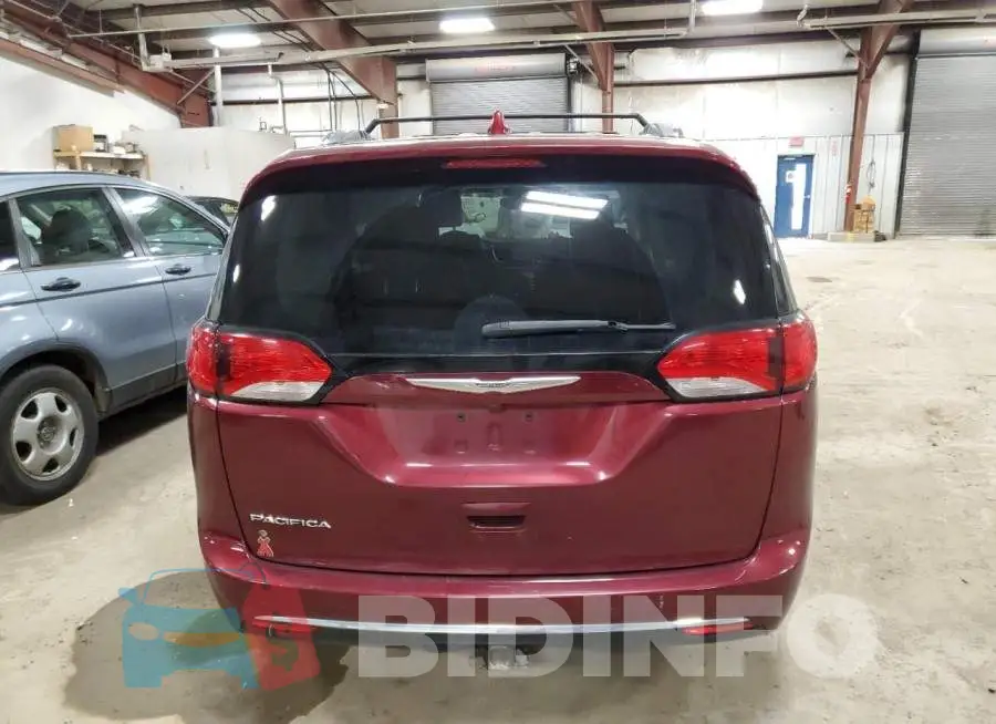 2C4RC1EG1HR543739 Photo# 6