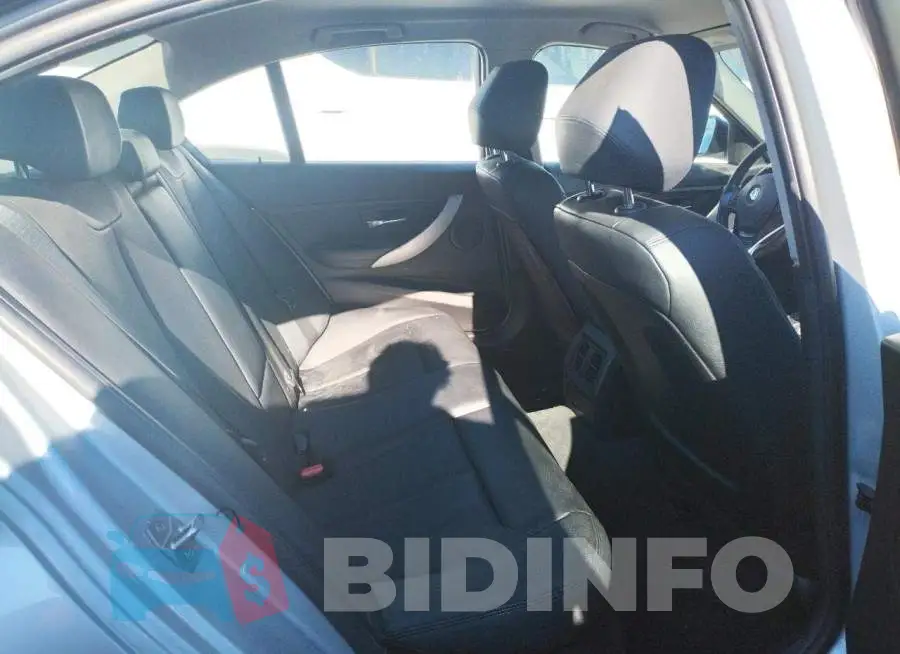 WBA3B1C52FK140968 Photo# 6