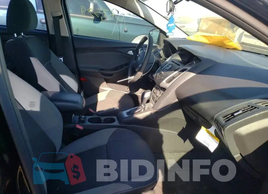 1FADP3F25EL350386 Photo# 5
