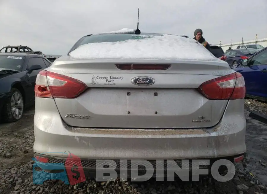 1FADP3F26EL431851 Photo# 6