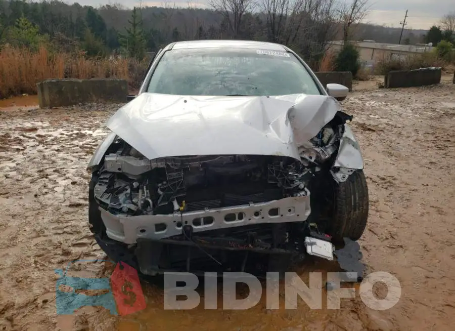 1FADP3F2XJL252433 Photo# 5