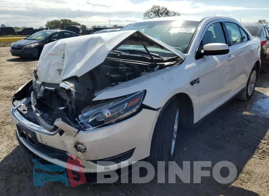 1FAHP2E85GG153196 Photo# 2