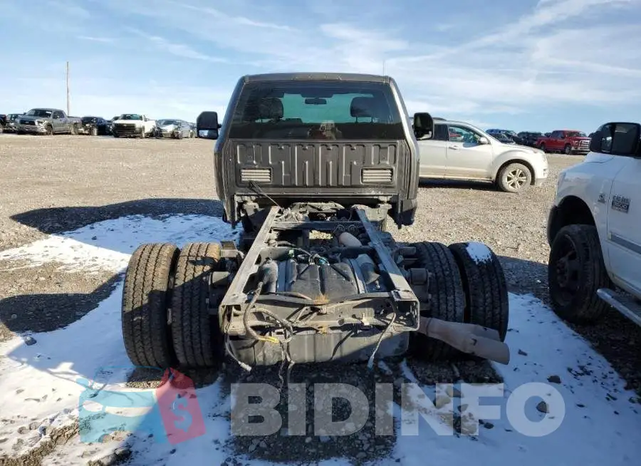 1FDRF3HT4KDA10849 Photo# 6