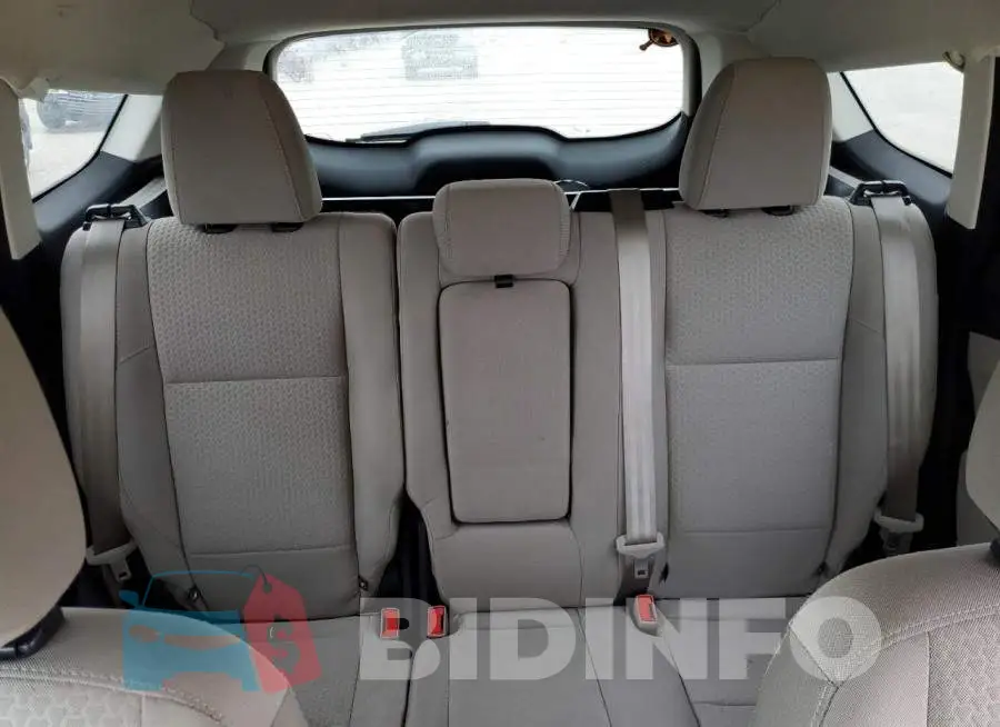 1FMCU0GD3HUD10413 Photo# 10