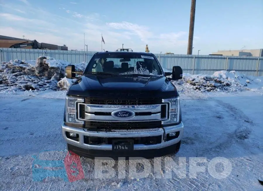 1FT7W2B68JEB40909 Photo# 5