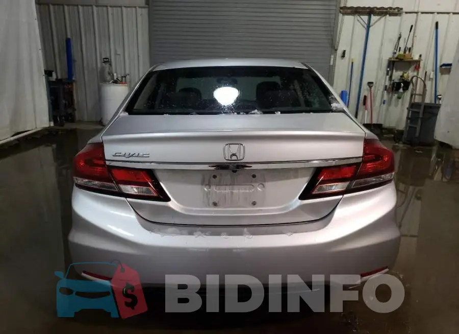 19XFB2F77FE222524 Photo# 6