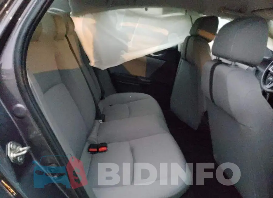 19XFC2F53HE053830 Photo# 10