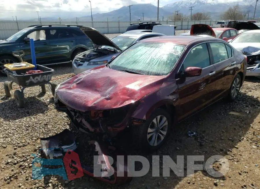 1HGCR2F31EA251242 Photo# 2
