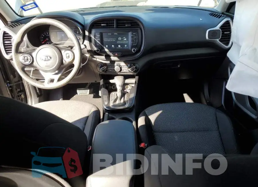 KNDJ23AUXL7028417 Photo# 8