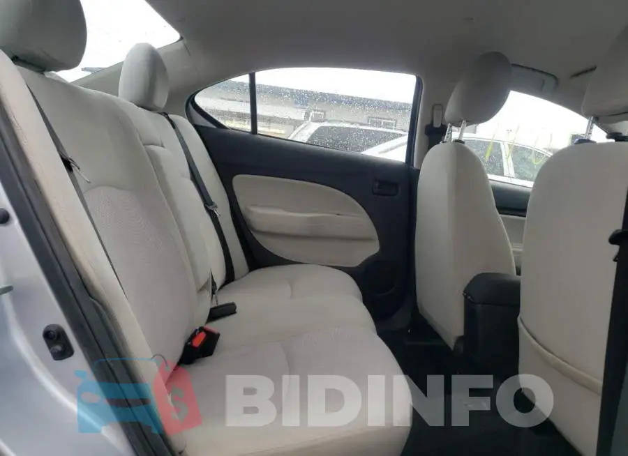 ML32F3FJ3JHF00686 Photo# 6