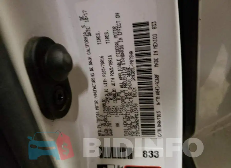 3TMCZ5AN2HM115458 Photo# 10