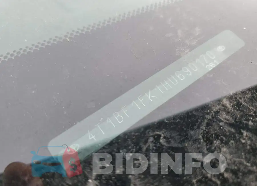 4T1BF1FK1HU690170 Photo# 12
