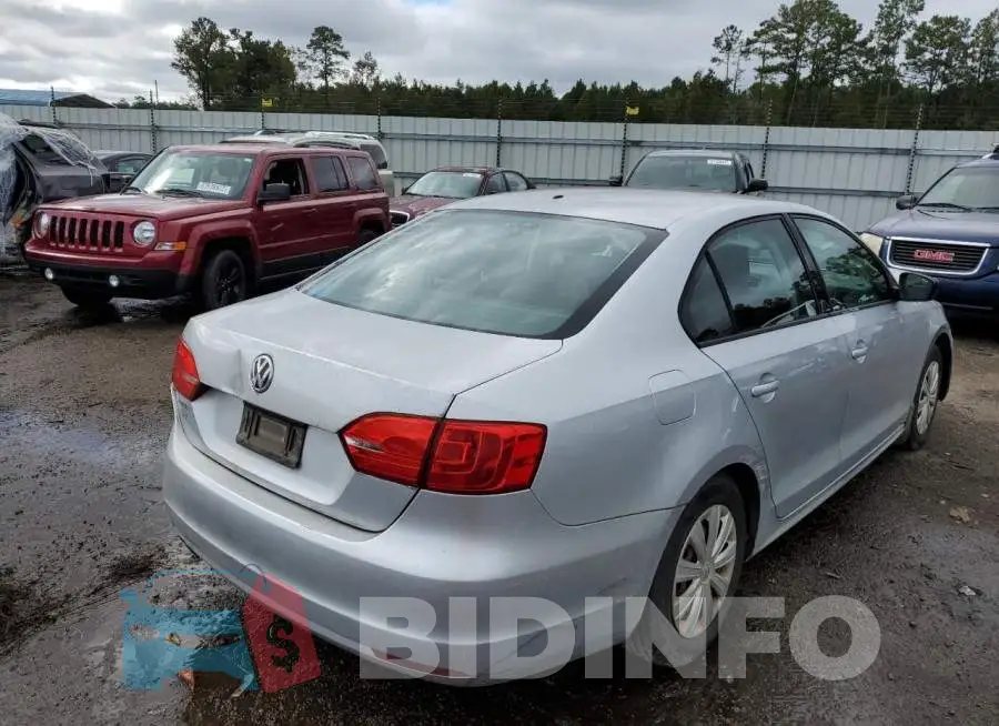 3VW2K7AJXEM318356 Photo# 4