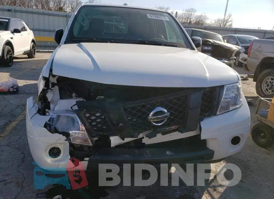 1N6AD0EV6JN767589 Photo# 5