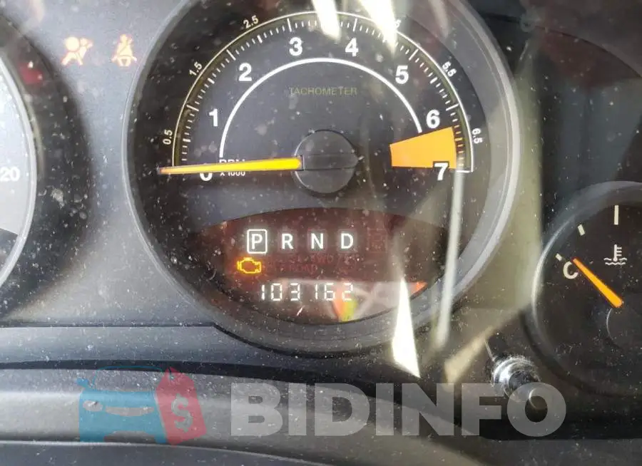 1C4NJRFB6ED910364 Photo# 9