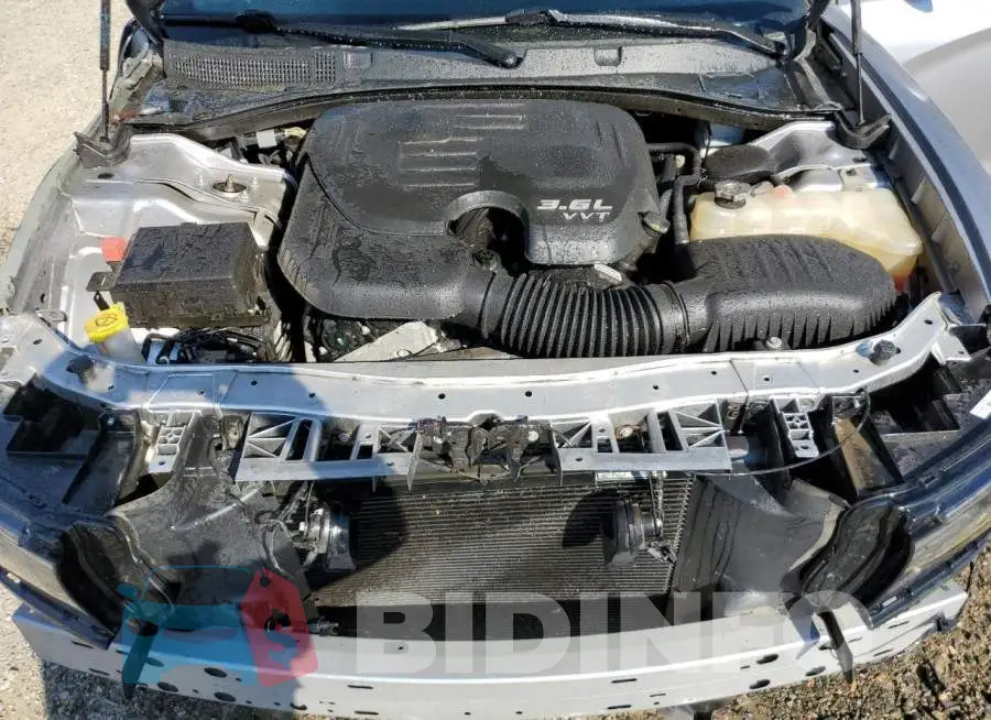 2C3CDXJG4FH886872 Photo# 7