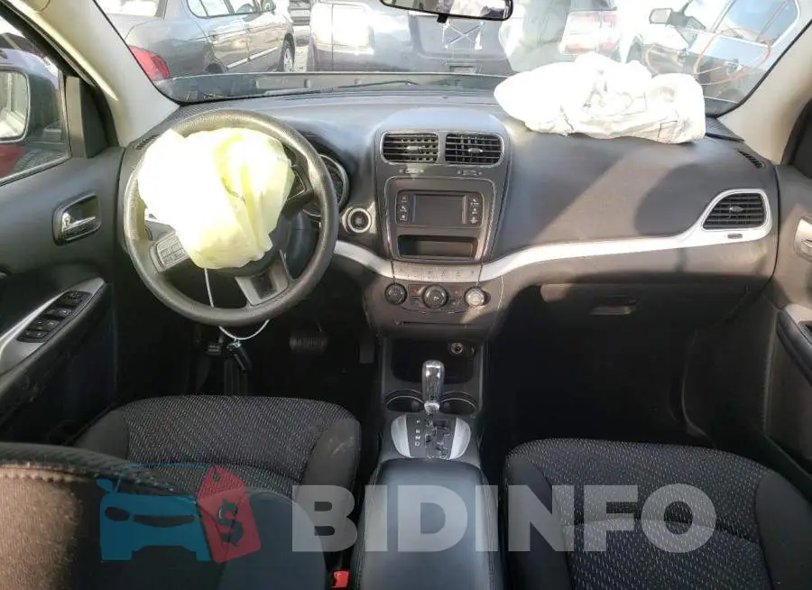 3C4PDCAB2FT737815 Photo# 8