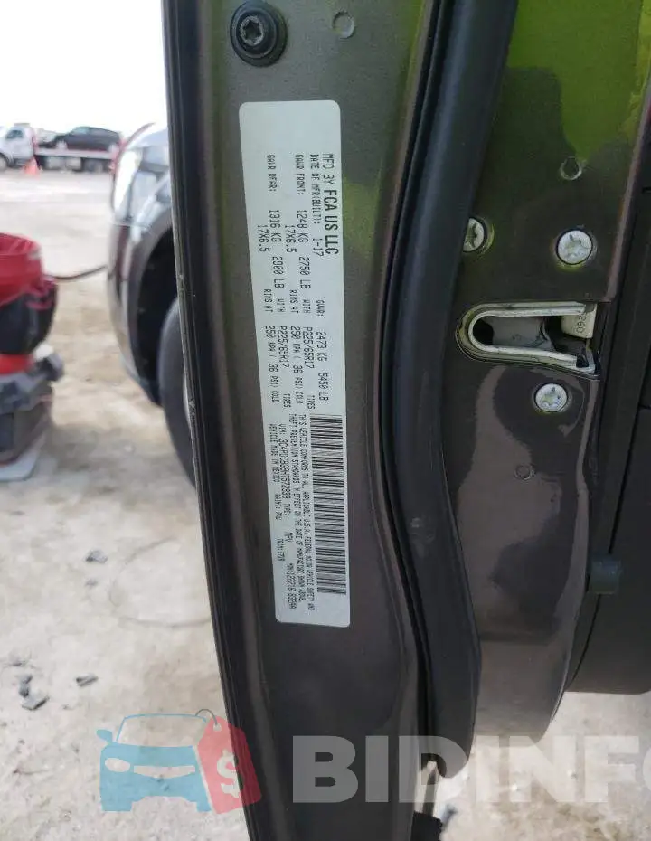 3C4PDCBG9HT572939 Photo# 10