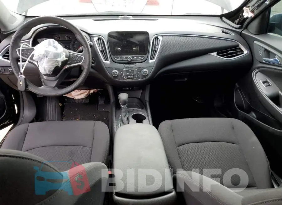 1G1ZB5ST3NF191660 Photo# 8