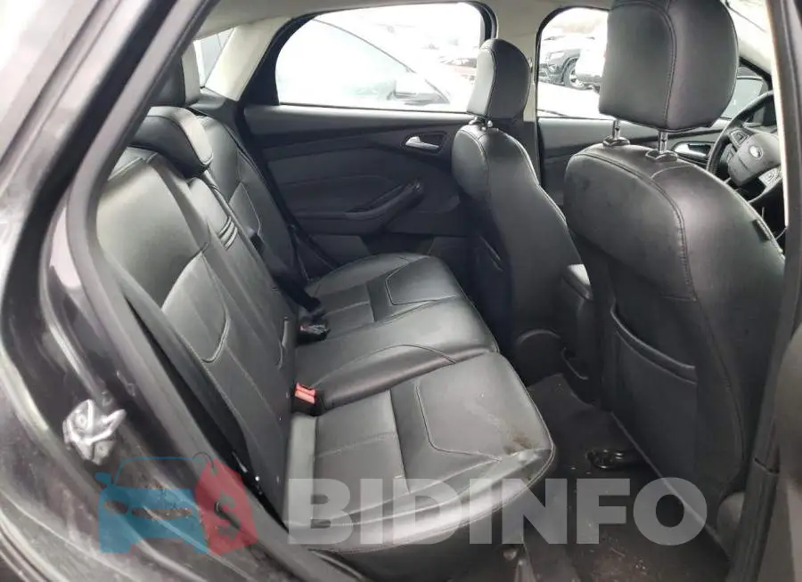 1FADP3F28GL298917 Photo# 10