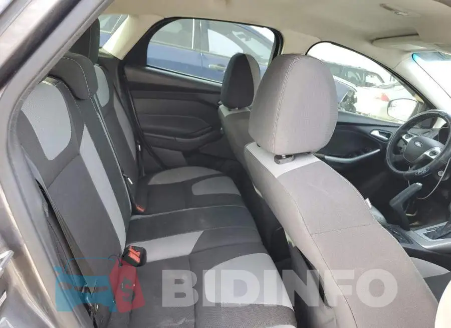 1FADP3K22EL250378 Photo# 10