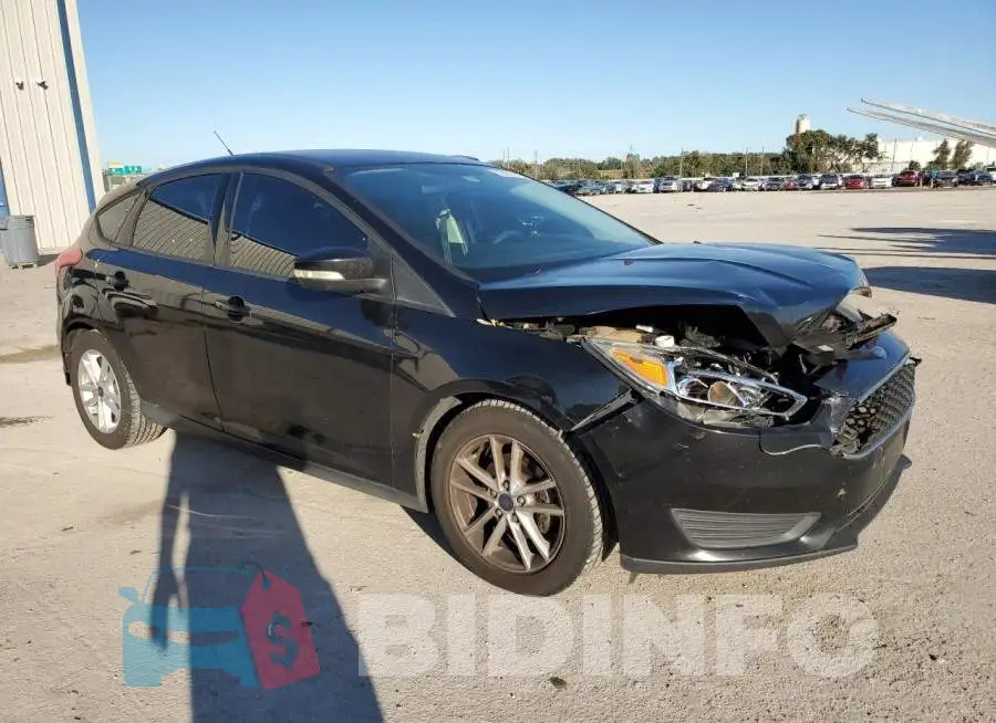 1FADP3K22GL352427 Photo# 4