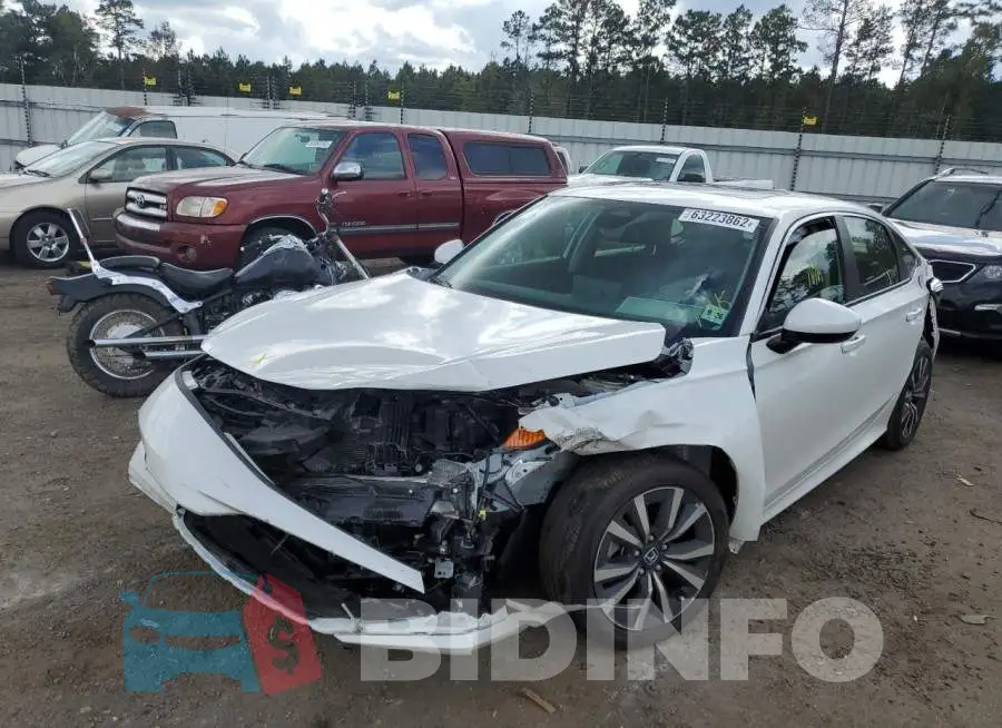 JHMFE1F71NX003119 Photo# 2