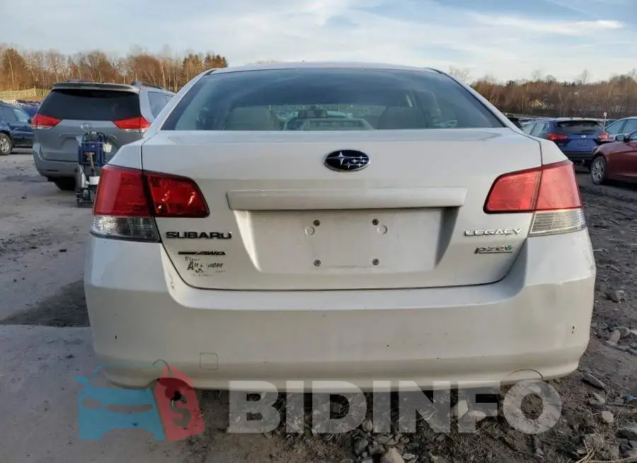 4S3BMBA68E3030865 Photo# 6