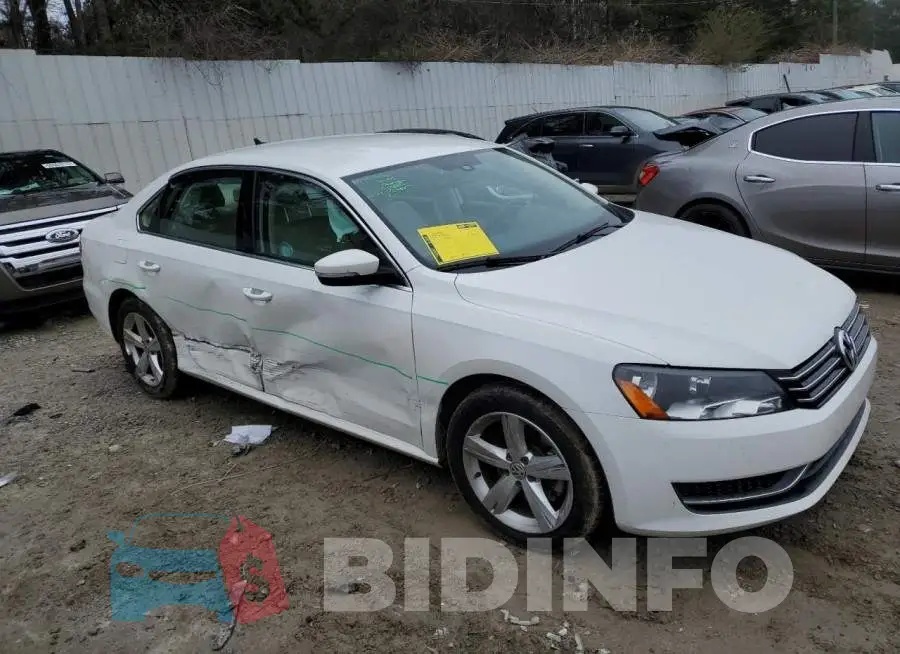 1VWBS7A31EC116993 Photo# 4