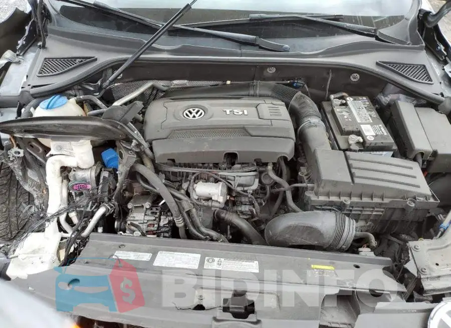 1VWBS7A37GC048038 Photo# 7