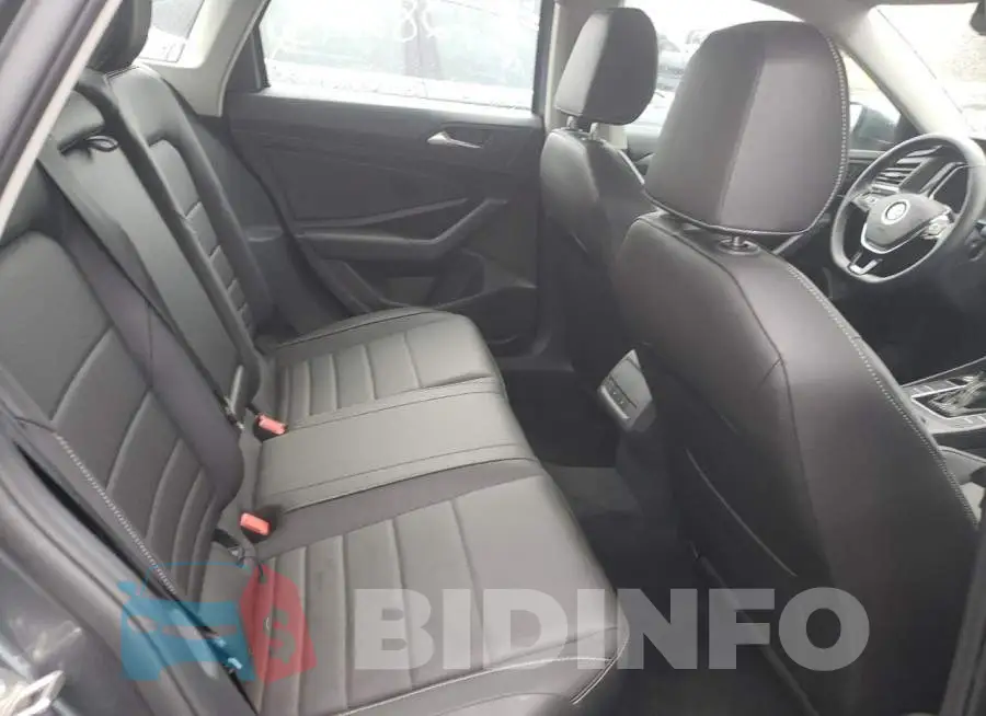 3VWC57BU3MM012392 Photo# 10