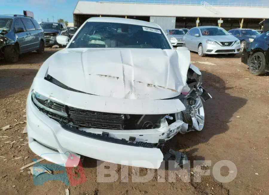 2C3CDXBG5NH250197 Photo# 5