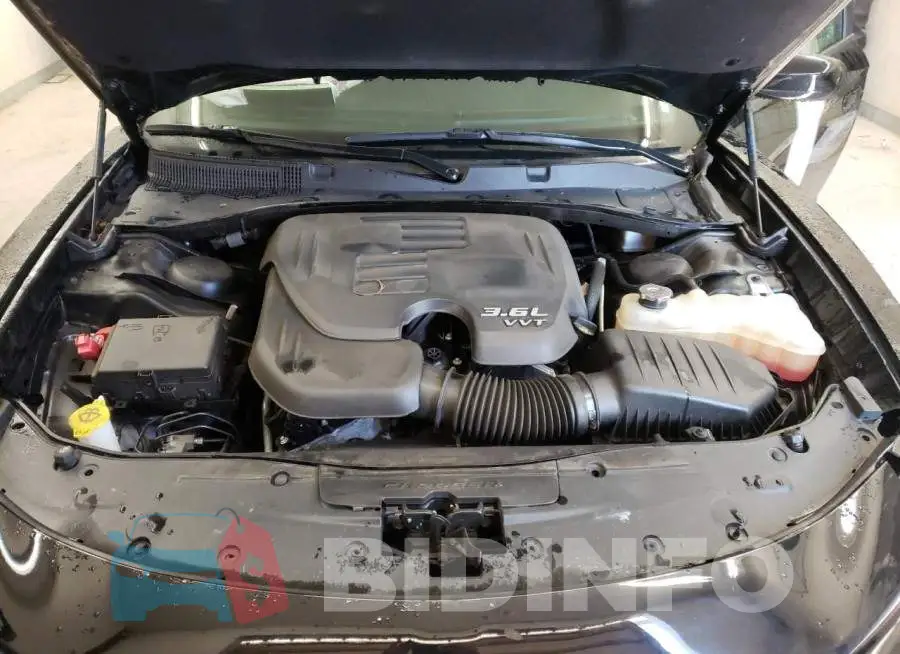 2C3CDXBGXMH624639 Photo# 11