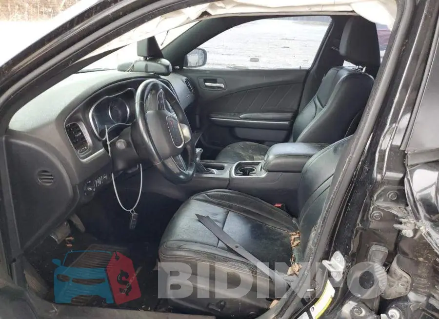 2C3CDXHG8FH835607 Photo# 7