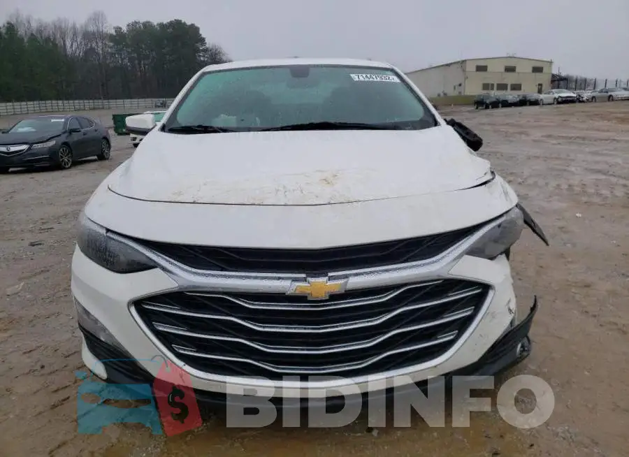 1G1ZD5ST3KF105821 Photo# 5