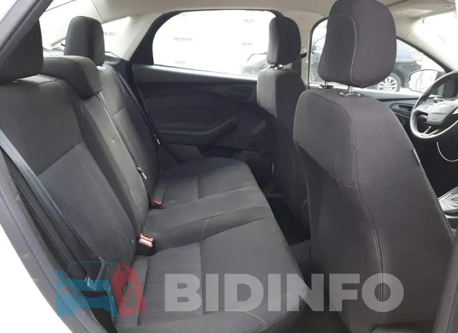 1FADP3E29JL210062 Photo# 10