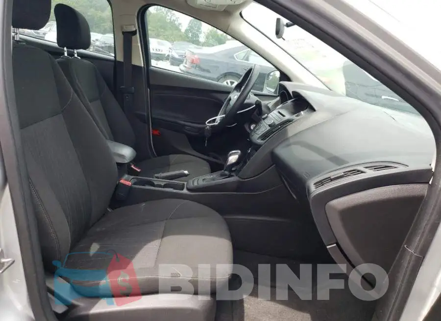 1FADP3F20FL291670 Photo# 5