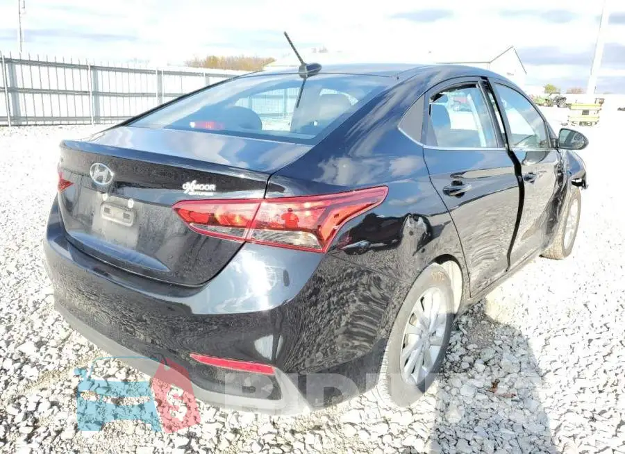 3KPC24A64ME139174 Photo# 4