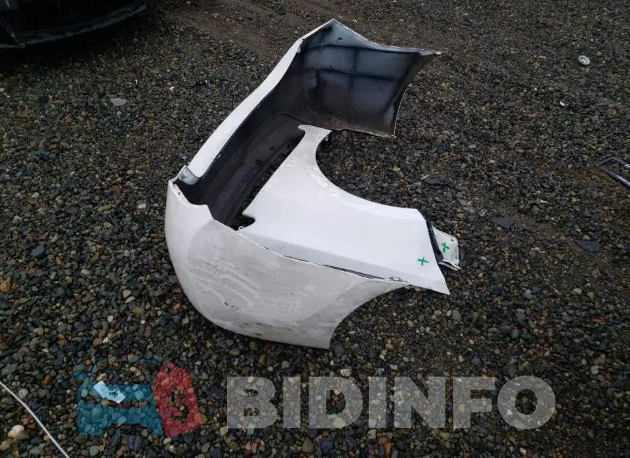 2T1BURHEXHC825854 Photo# 12