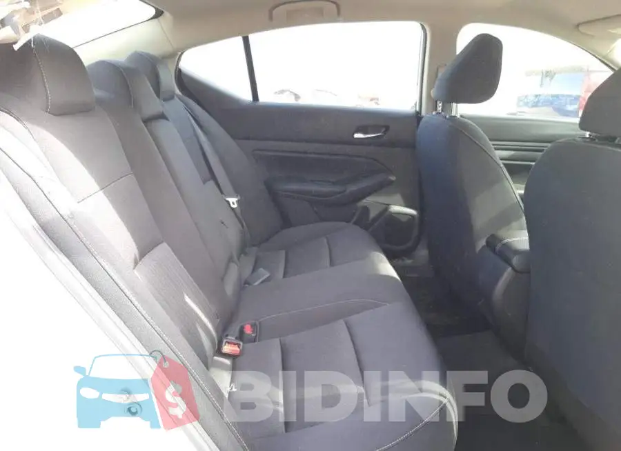 1N4BL4BV1NN329922 Photo# 6