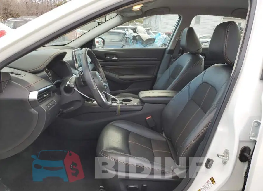 1N4BL4CW5KN322068 Photo# 7
