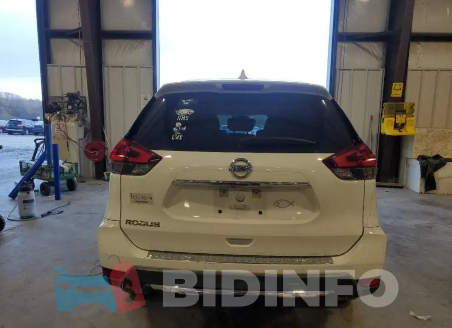 KNMAT2MTXJP597825 Photo# 6