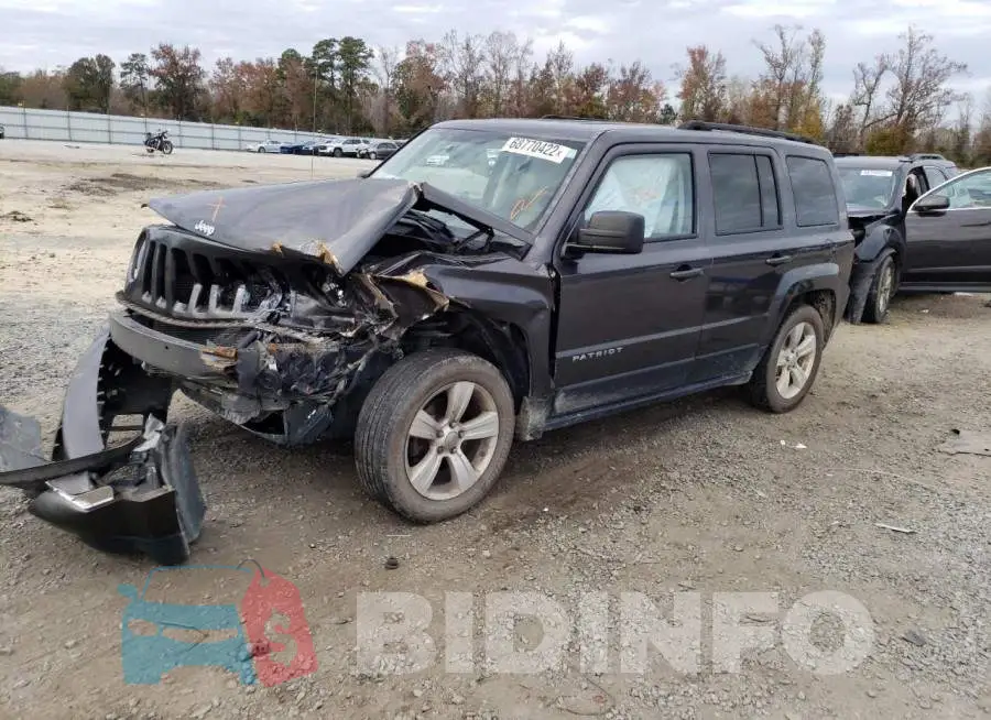 1C4NJPFB9GD612396 Photo# 1