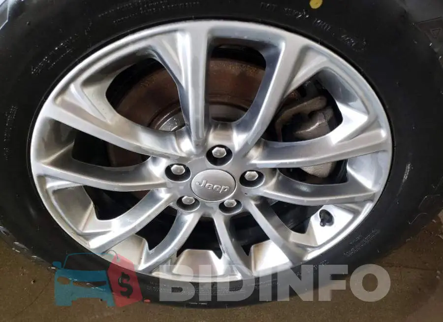 1C4PJMMX5MD124290 Photo# 9
