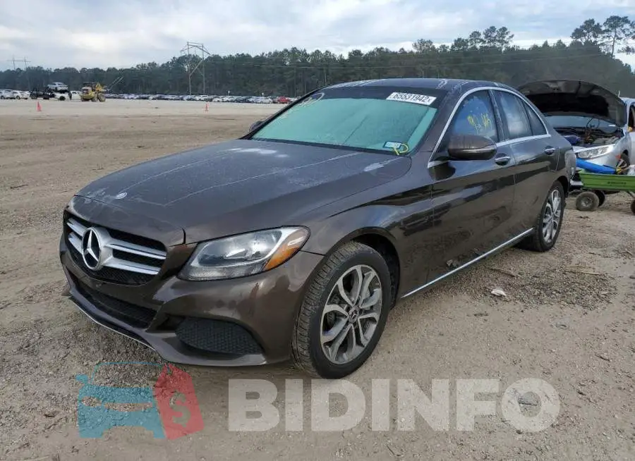 55SWF4HB6GU161081 Photo# 2