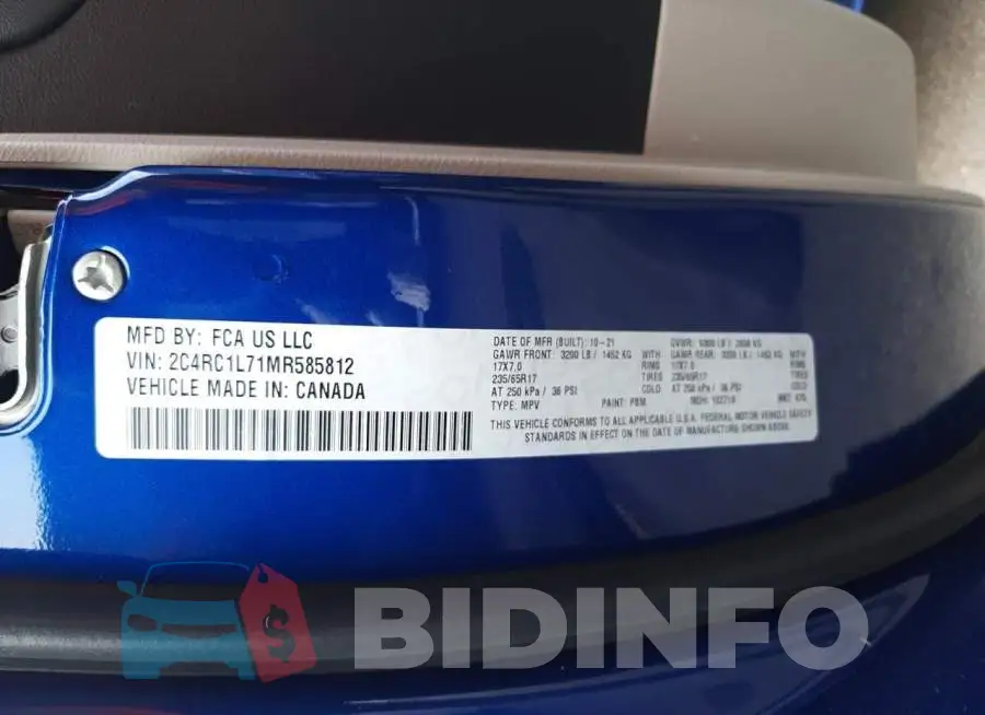 2C4RC1L71MR585812 Photo# 12
