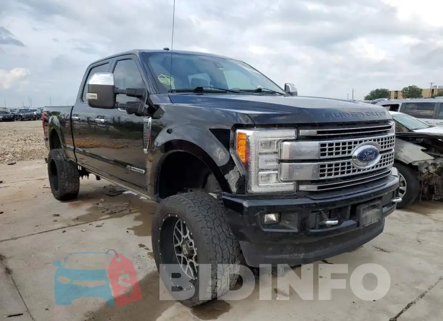 1FT7W2BT5JEB88471 Photo# 1