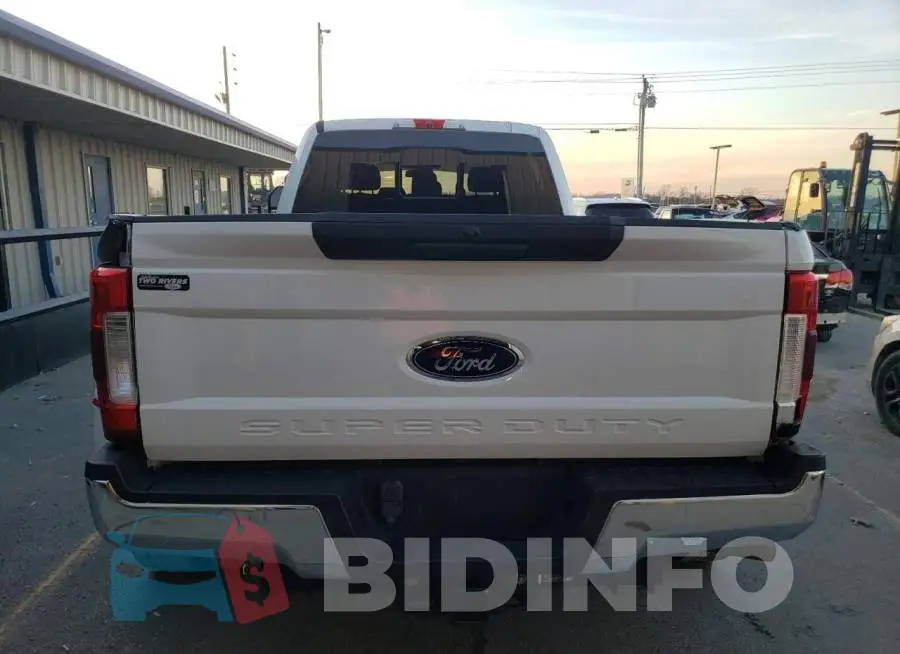 1FT8W3DTXHEB35461 Photo# 6