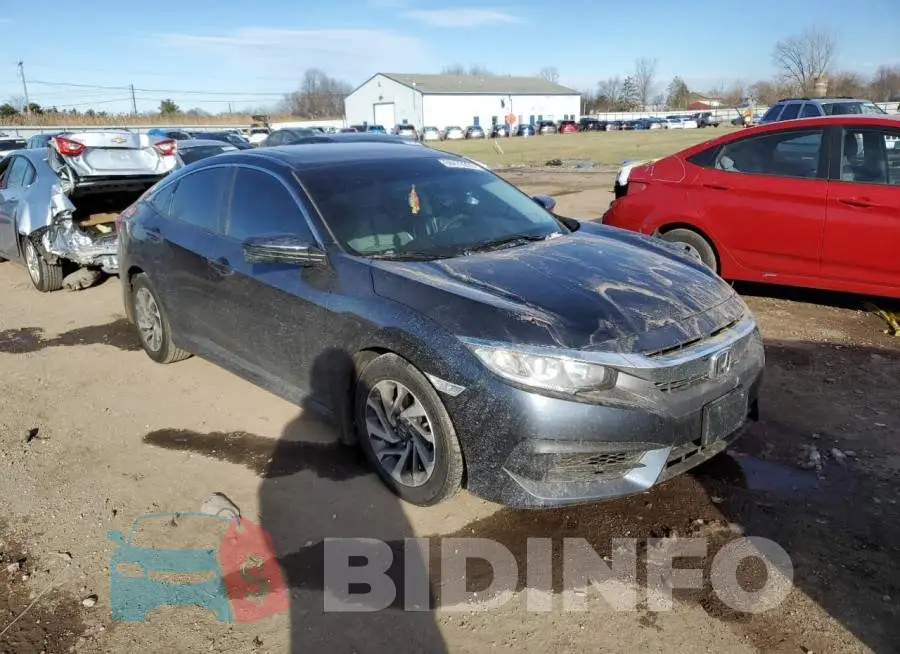 19XFC2F71GE054104 Photo# 4