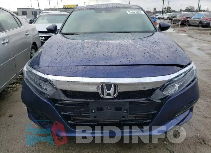 1HGCV1F52JA267046 Photo# 5